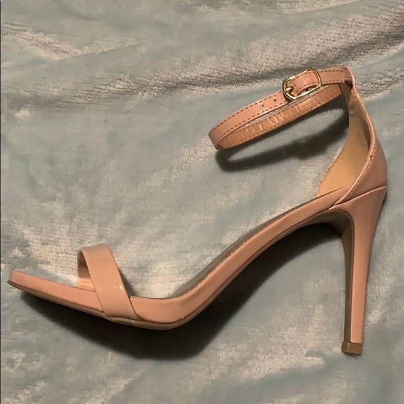 Nude ankle strap heel - Picture 2 of 6